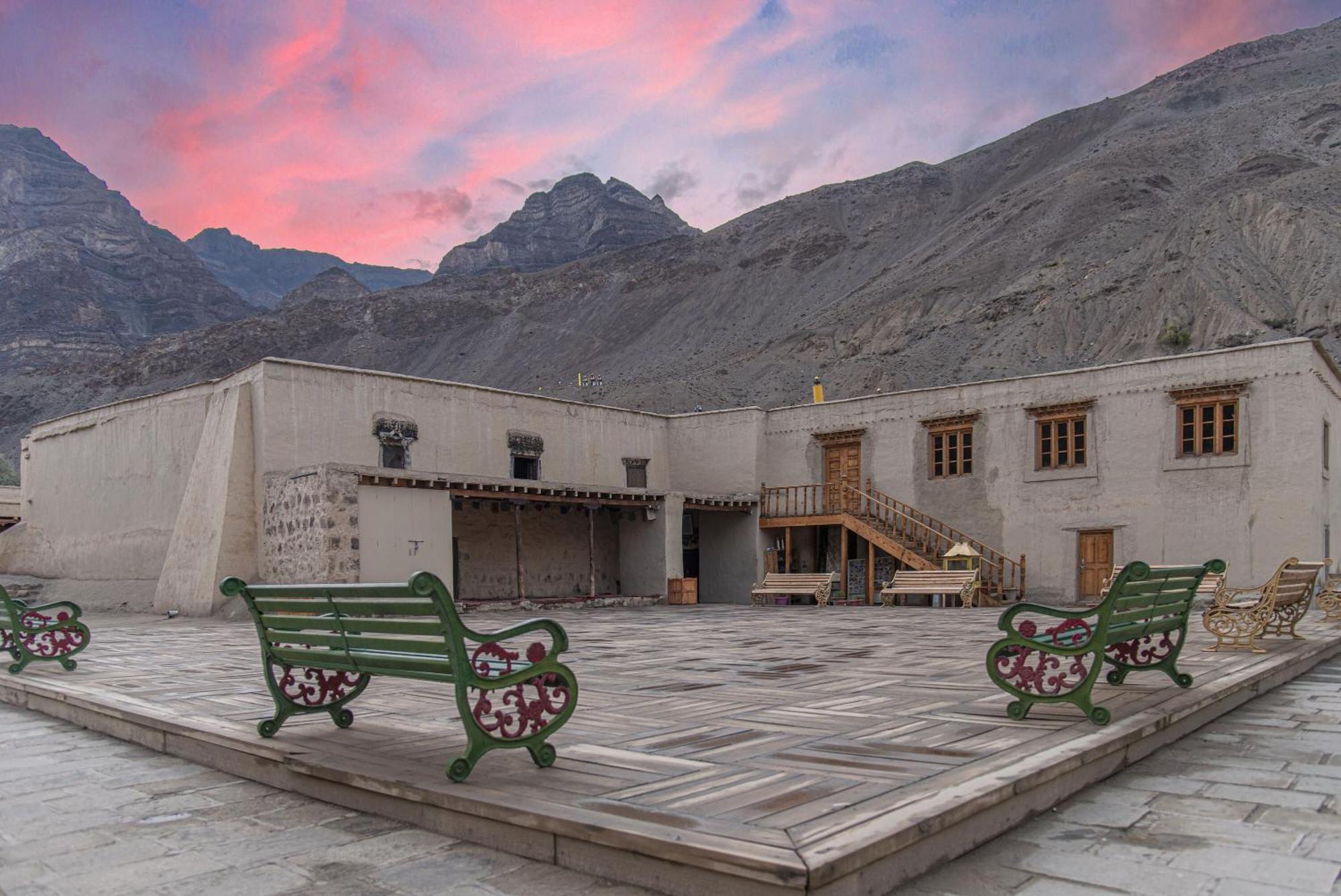 Echor Mud Huts Tabo, Spiti Valley Каза Екстериор снимка